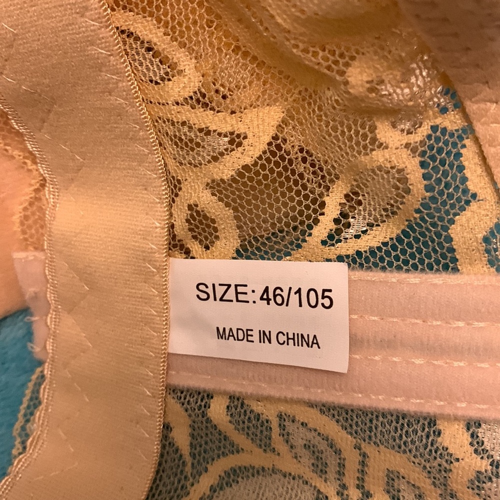 Beige lightly padded bra - Picture 4 of 5